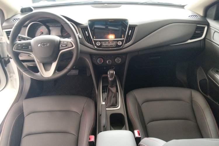 Used Chevrolet Monza 2020 Light Hybrid Redline 320T Dual-Clutch Joyful Edition
