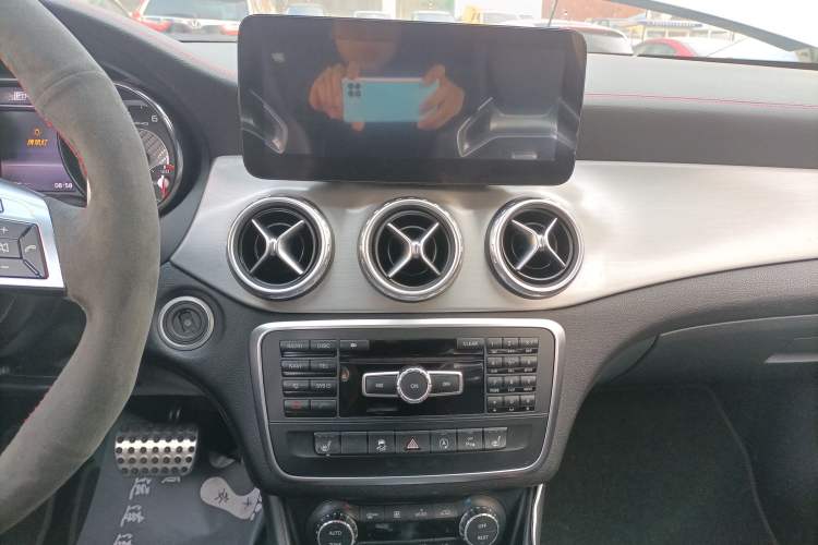 Used Mercedes-Benz GLA AMG 2015 AMG GLA 45 4MATIC
