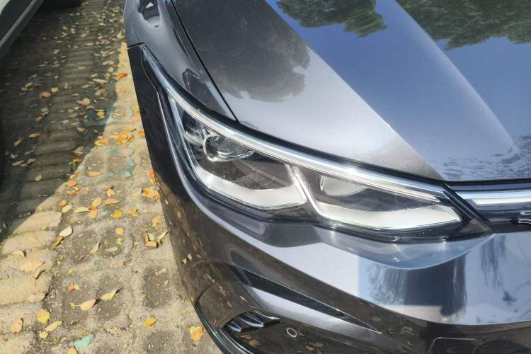 Used Volkswagen Golf 2021 280TSI DSG R-Line Right Front Headlight