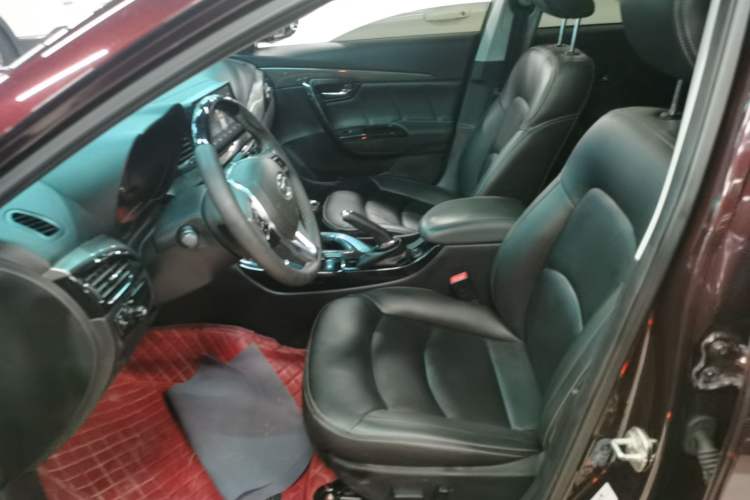 Used GAC Trumpchi GA6 2016 235T Manual Elite Edition
