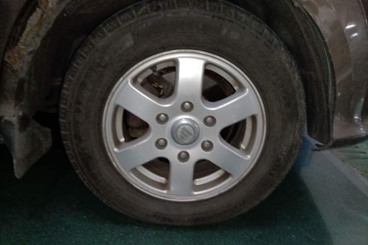 Used Foton MP-X E 2014 2.4L Wealth Express Comfort Edition 4G69