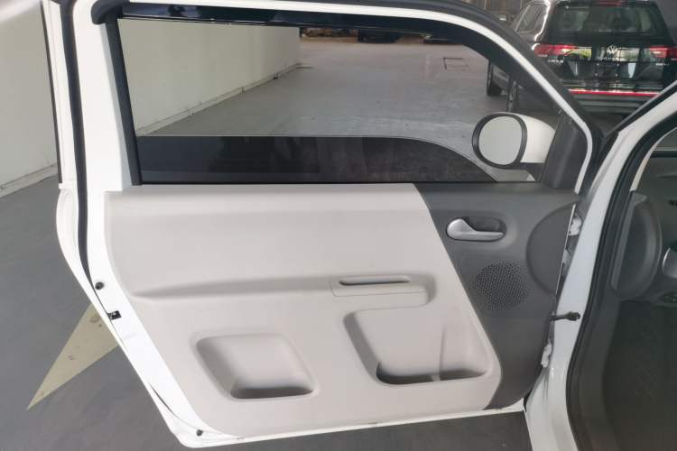 Used Changan Lumin 2023 205km Xiangqin Version