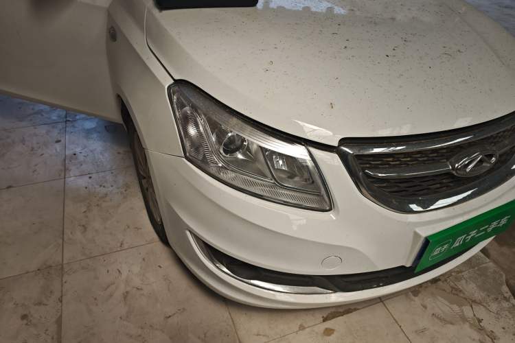 Used Chery E3 2015 1.5L Manual Fashion Model Right Front Headlight