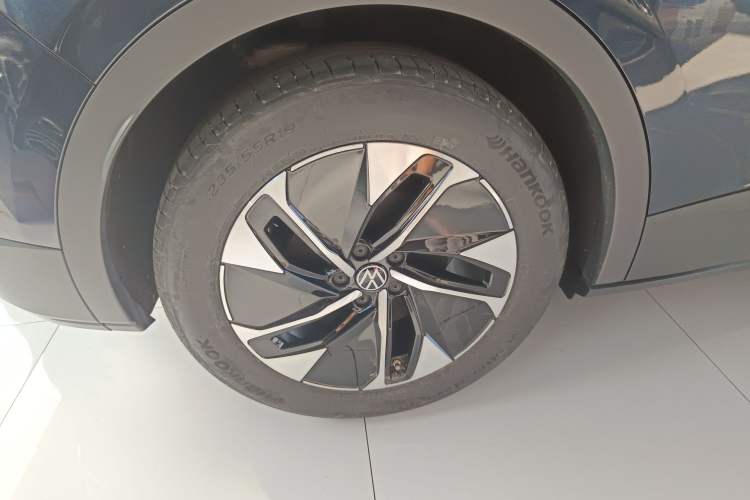 Used Volkswagen ID.4 CROZZ 2025 Pure Edition