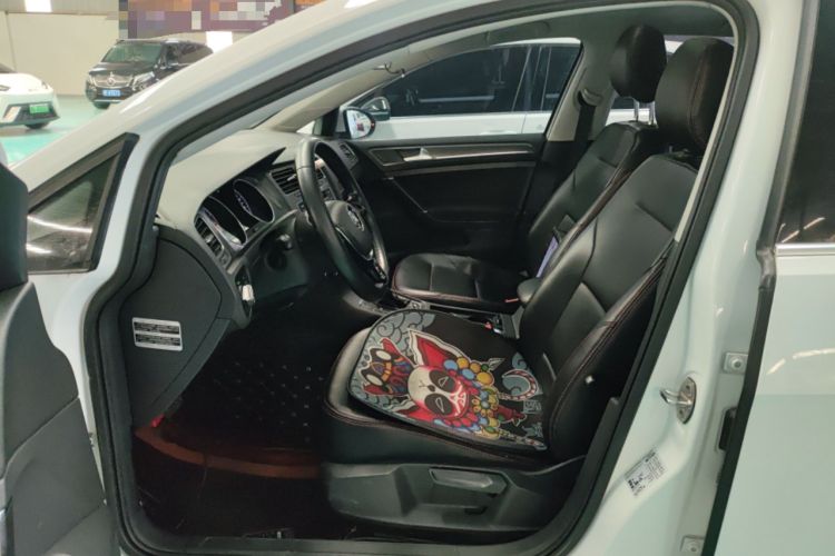 Used Volkswagen Golf 2015 1.4TSI Automatic Comfort Model
