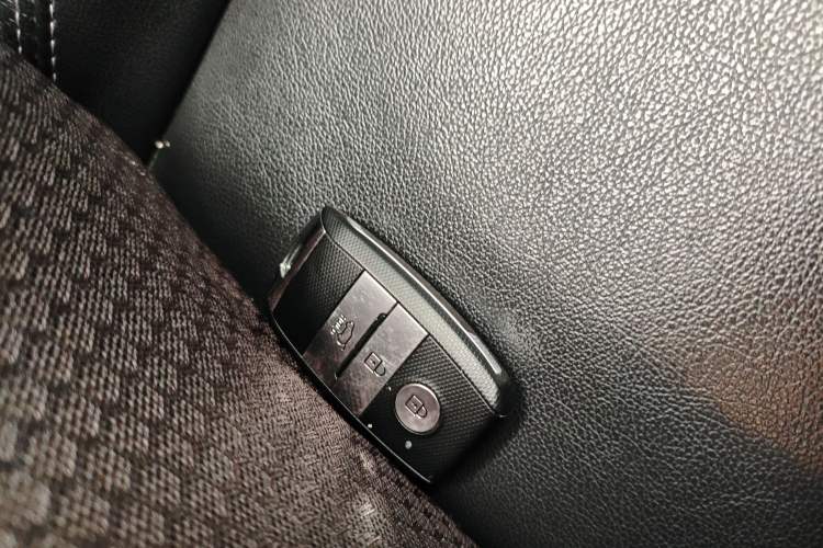 Used Kia Sportage R 2016 2.0L Automatic Two-Wheel Drive DLX