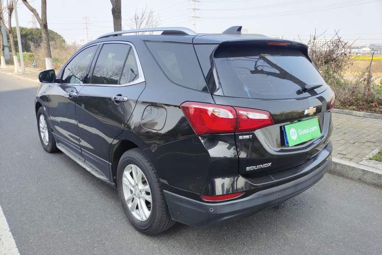 Used Chevrolet Equinox 2019 535T Automatic YuJie Edition China VI
