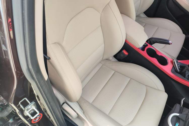 Used Geely Auto Emgrand 2018 1.5L Manual Luxury Model Right Front Seat