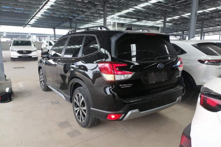 Used Subaru Forester 2021 2.0i Flagship Edition EyeSight Rear Left 45 Deg