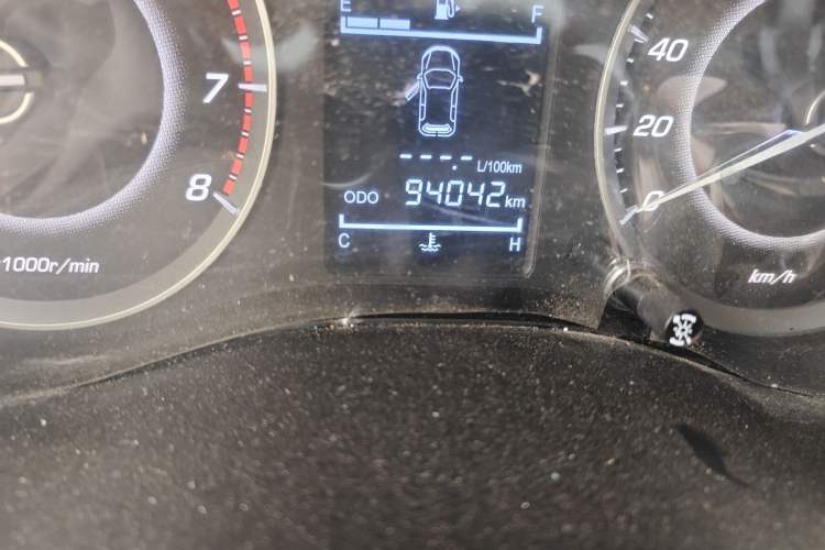 Used Baojun 560 2015 1.8L manual Comfort trim level
