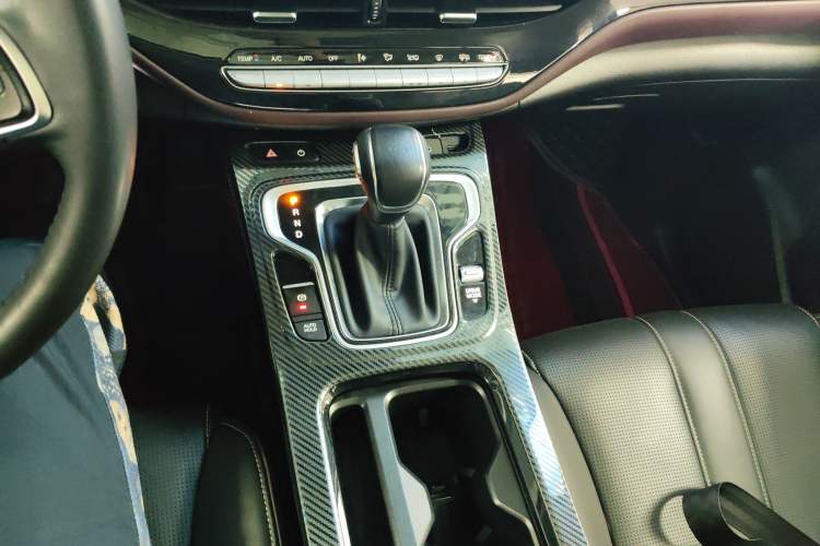 Used GAC Trumpchi M6 2023 PRO 270T DCT Luxury Edition
