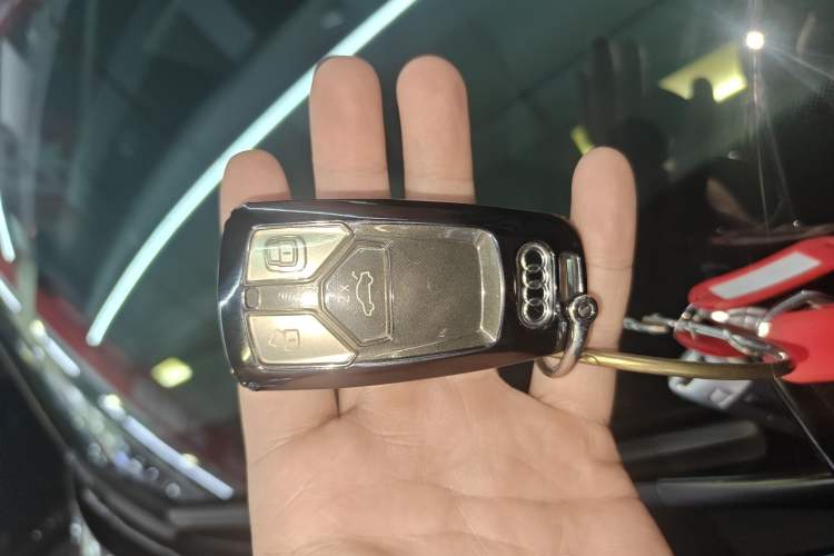 Used Audi Q5L 2023 45T Luxury Dynamic Model Vehicle Key