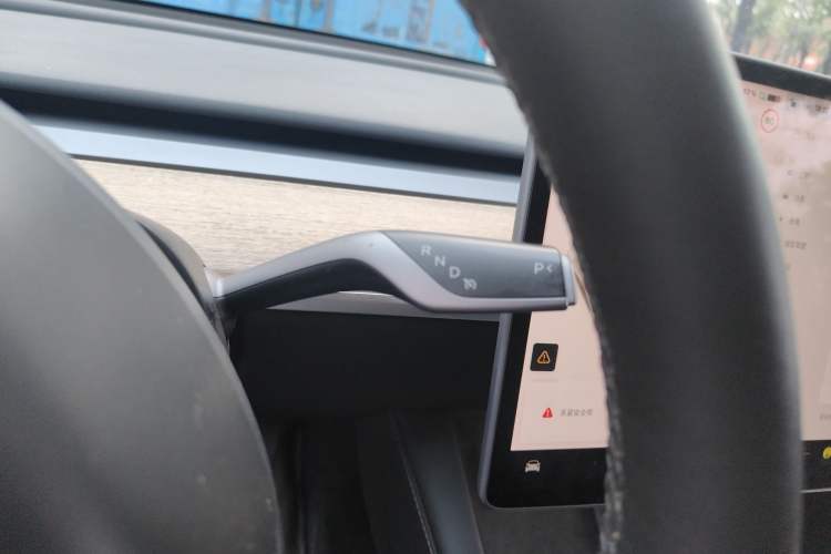 Used Tesla Model Y 2021 Revised Version 2 Long-Range All-Wheel-Drive Edition Gear Lever