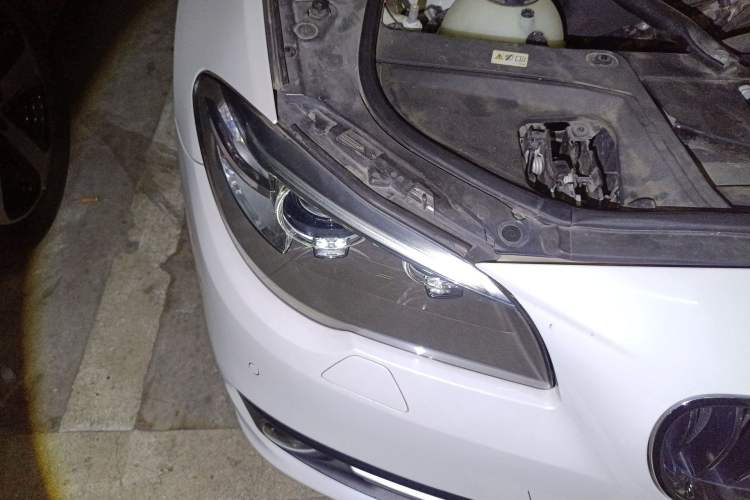 Used BMW 5 Series 2014 525Li Leading Model