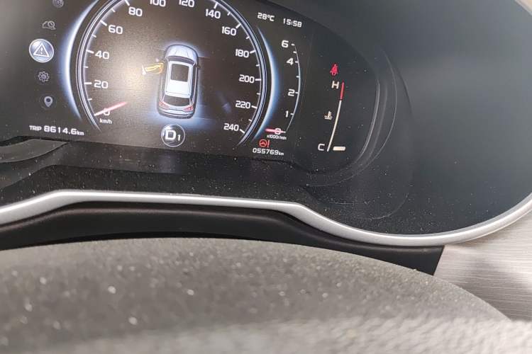 Used Geely Auto Emgrand X7 Sport 2018 1.8TD Automatic Two-Wheel Drive Smart Connect 4G Internet Edition