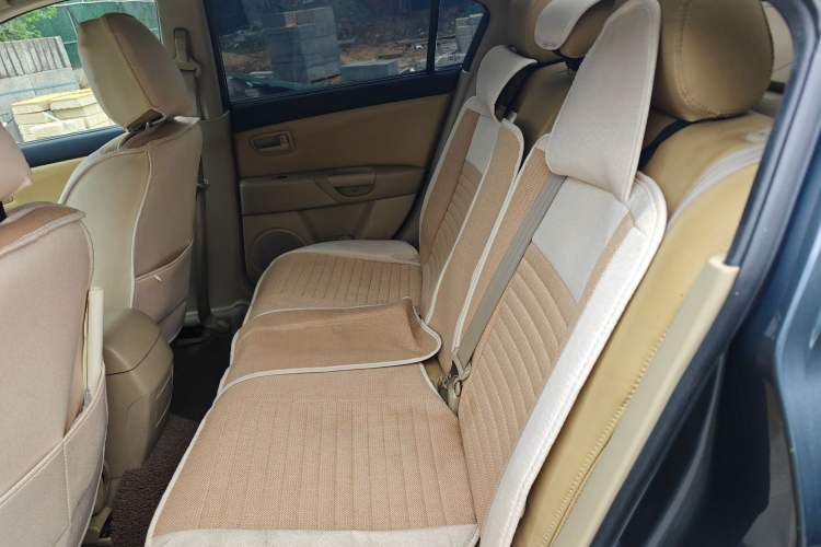 Used Mazda 3 2010 1.6L Automatic Classic Stylish Version
