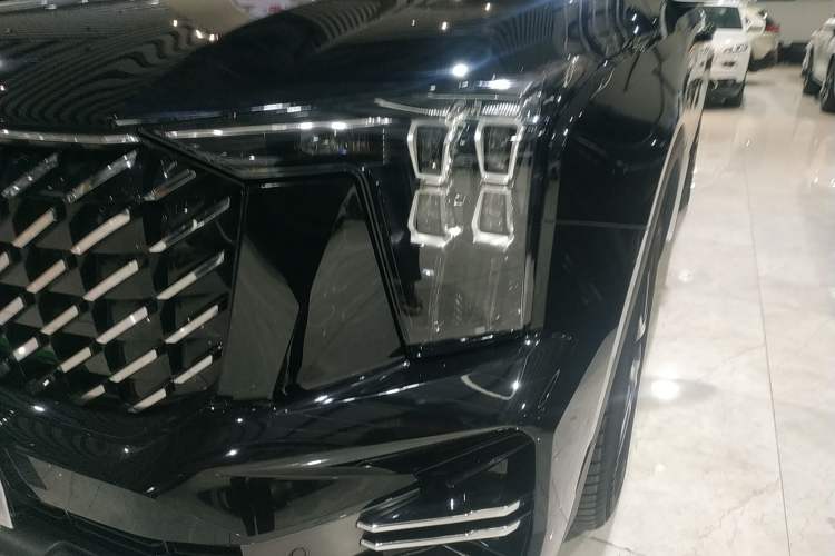 Used GAC Trumpchi GS8 2024 Linghang Series 2.0 TGDI Four-Wheel Drive Luxury Smart Connectivity Version Left Front Headlight