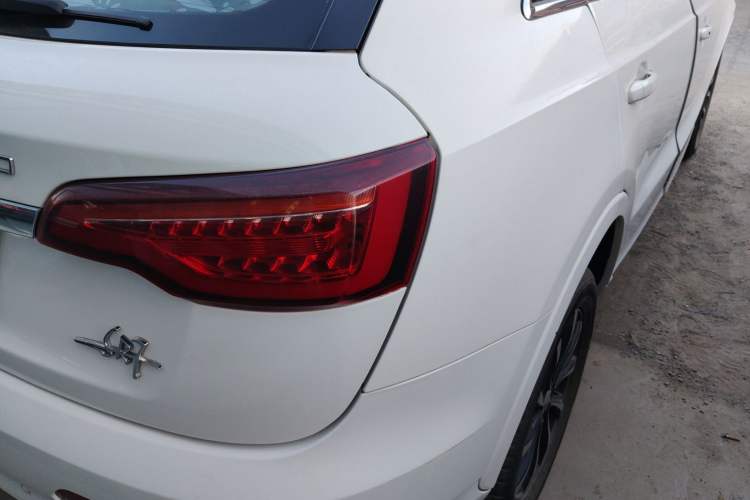 Used Zotye SR7 2016 1.5T Manual Cube Heart Edition China IV Standard
