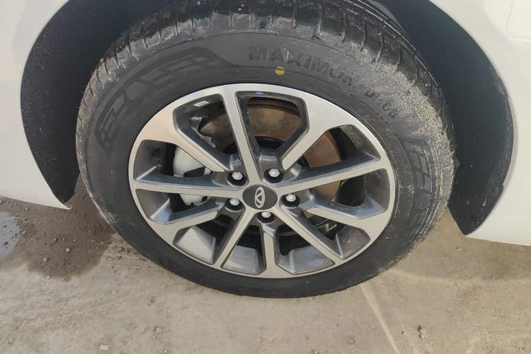 Used Chery Arrizo 5 2025 Excellence Version 1.5L Manual Fashion Edition
