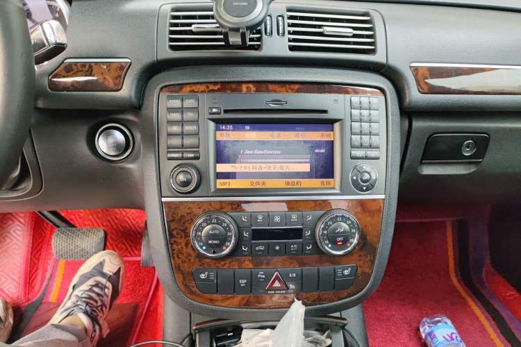 Used Mercedes-Benz R-Class 2010 R 350 L 4MATIC