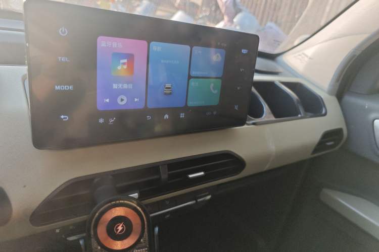 Used Geely Galaxy Panda 2024 200km Panda Rider Audio And AC Panel