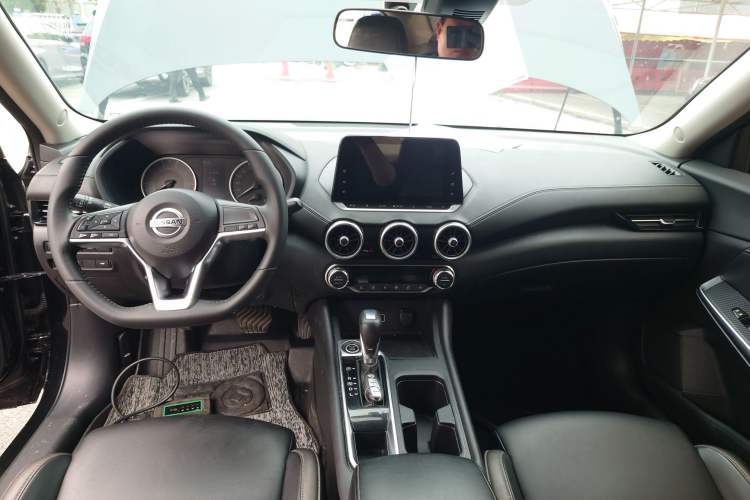 Used Nissan Sylphy 2021 1.6L XL CVT Enjoyment Edition Center Console