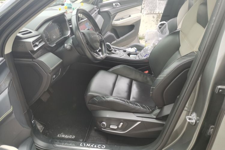 Used Lynk & Co 05 2020 2.0TD Two-Wheel Drive Shine Halo Driver Seat