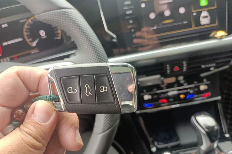 Used Volkswagen Passat 2024 380TSI Elite Edition
