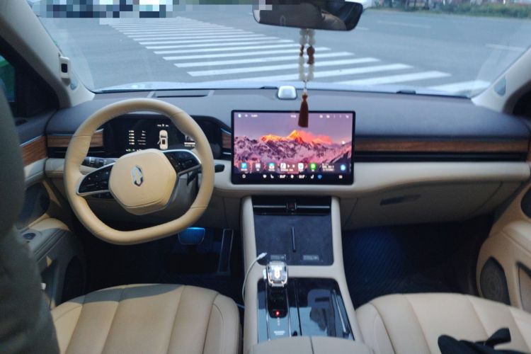 Used Hima AITO M7 2024 1.5T Rear-Drive Plus Version 5 Seats Center Console