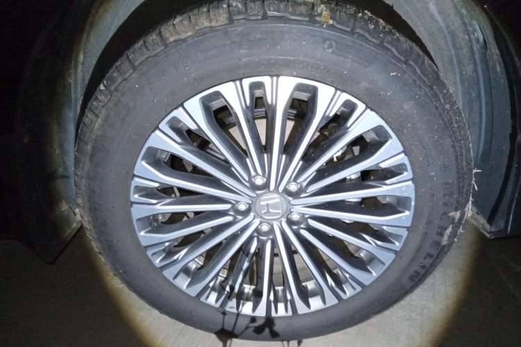 Used Honda Avancier 2023 370TURBO Two-Wheel-Drive Luxury Edition Right Front Wheel Hub