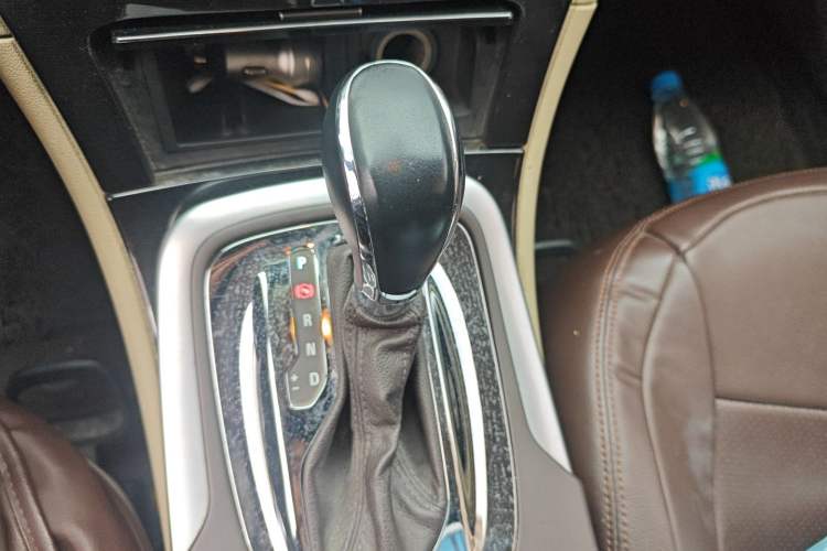 Used Buick Regal 2014 2.0L Leading Fashion Edition