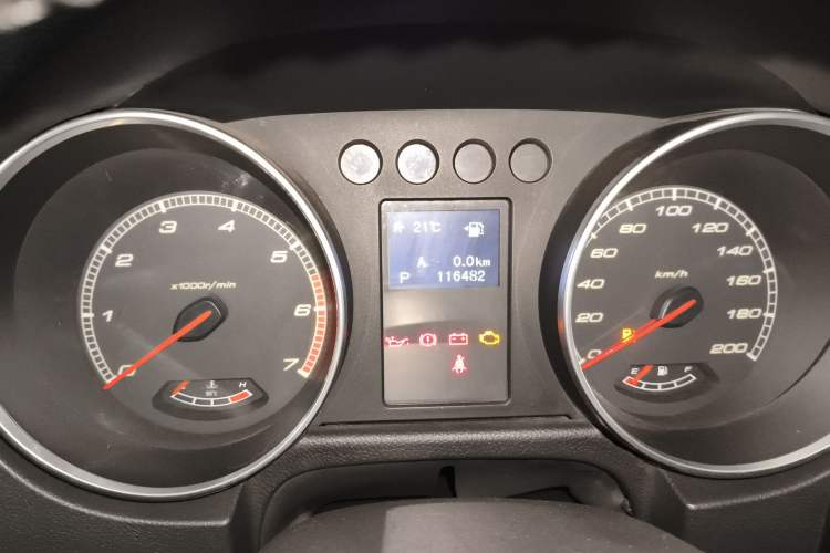 Used BAIC Off-Road BJ40 2016 40L 2.3T Automatic All-Wheel Drive Premium Edition