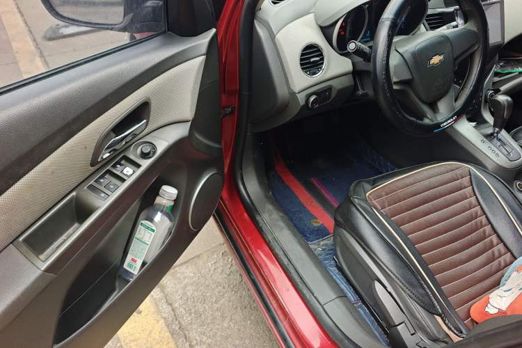 Used Chevrolet Cruze 2012 1.8L SE AT