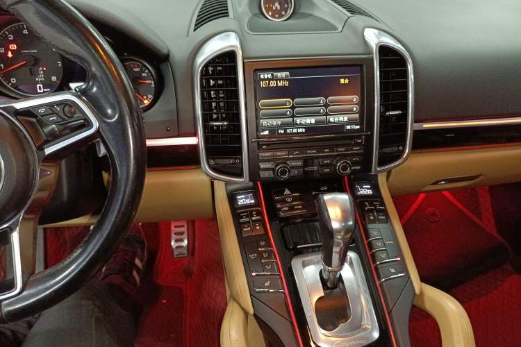 Used Porsche Cayenne 2015 Cayenne 3.0T Audio And AC Panel