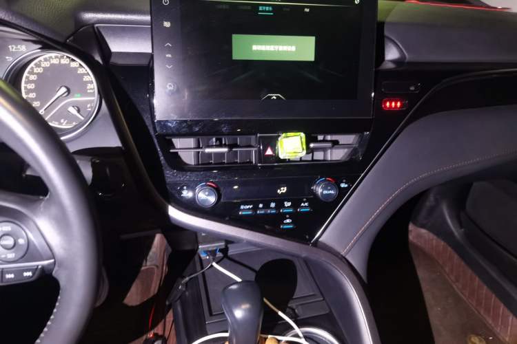 Used Toyota Camry 2021 2.0G Luxury Edition
