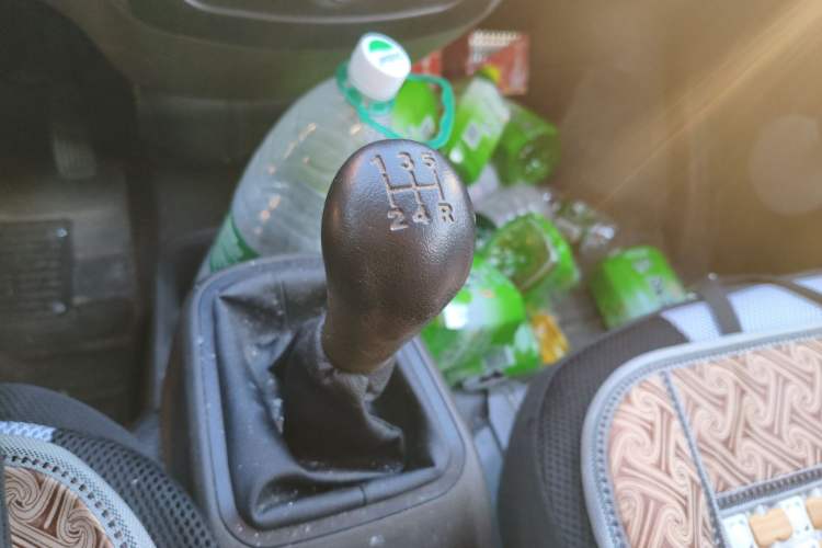 Used Wuling Rongguang S 2021 1.2L Base Model 5-Seater LSI
