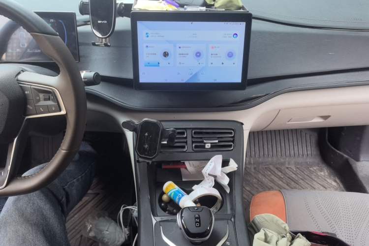 Used BYD Qin PLUS 2024 HONOR Edition DM-i 55KM Leading Model
