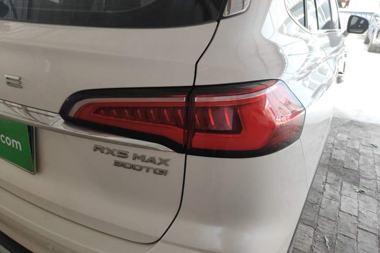 Used Roewe RX5 MAX 2019 300TGI Automatic Smart Cabin Luxury Edition