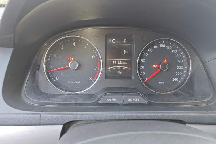 Used Volkswagen Lavida 2015 230TSI DSG Comfort Edition