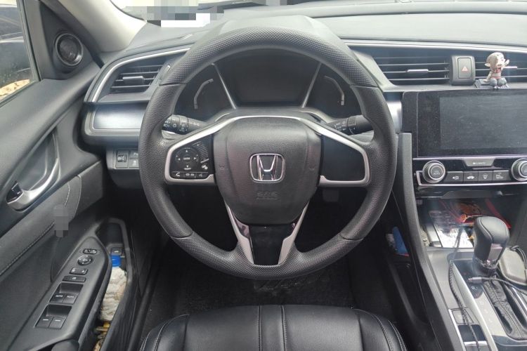 Used Honda Civic 2016 220TURBO CVT Luxury Edition
