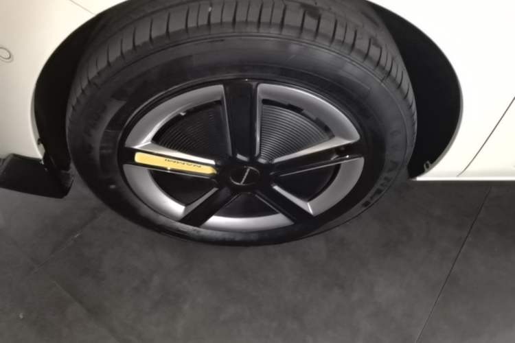 Used Dongfeng NAMMI 01 2024 Co-Creation Edition – Co-Creation WE Version
