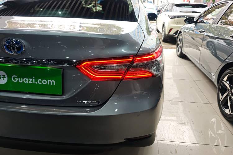 Used Toyota Camry 2023 Dual-Motor 2.5HG Luxury Edition Exterior 3