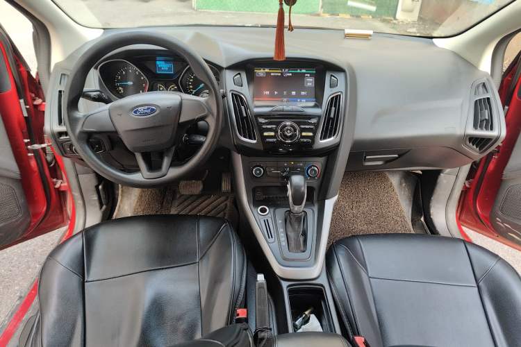Used Ford Focus 2015 Hatchback 1.6L Automatic Comfort Model