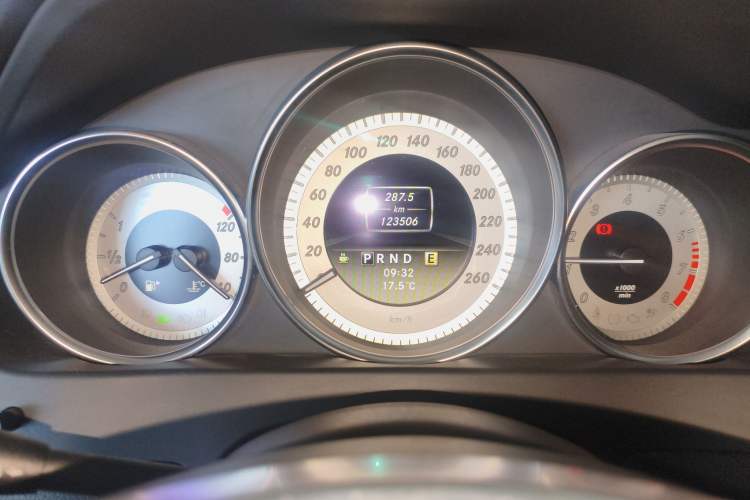 Used Mercedes-Benz C-Class 2011 C 200 Luxury Sport Touring Edition