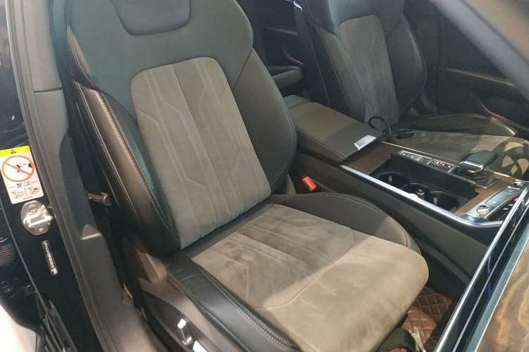 Used Audi A6L 2023 Revised 40 TFSI Luxury Dynamic Edition