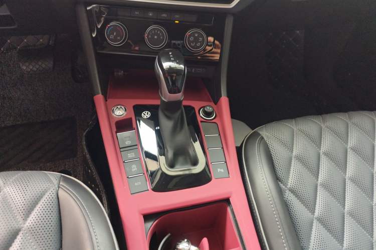 Used Volkswagen Sagitar 2024 300TSI DSG Excellence Edition