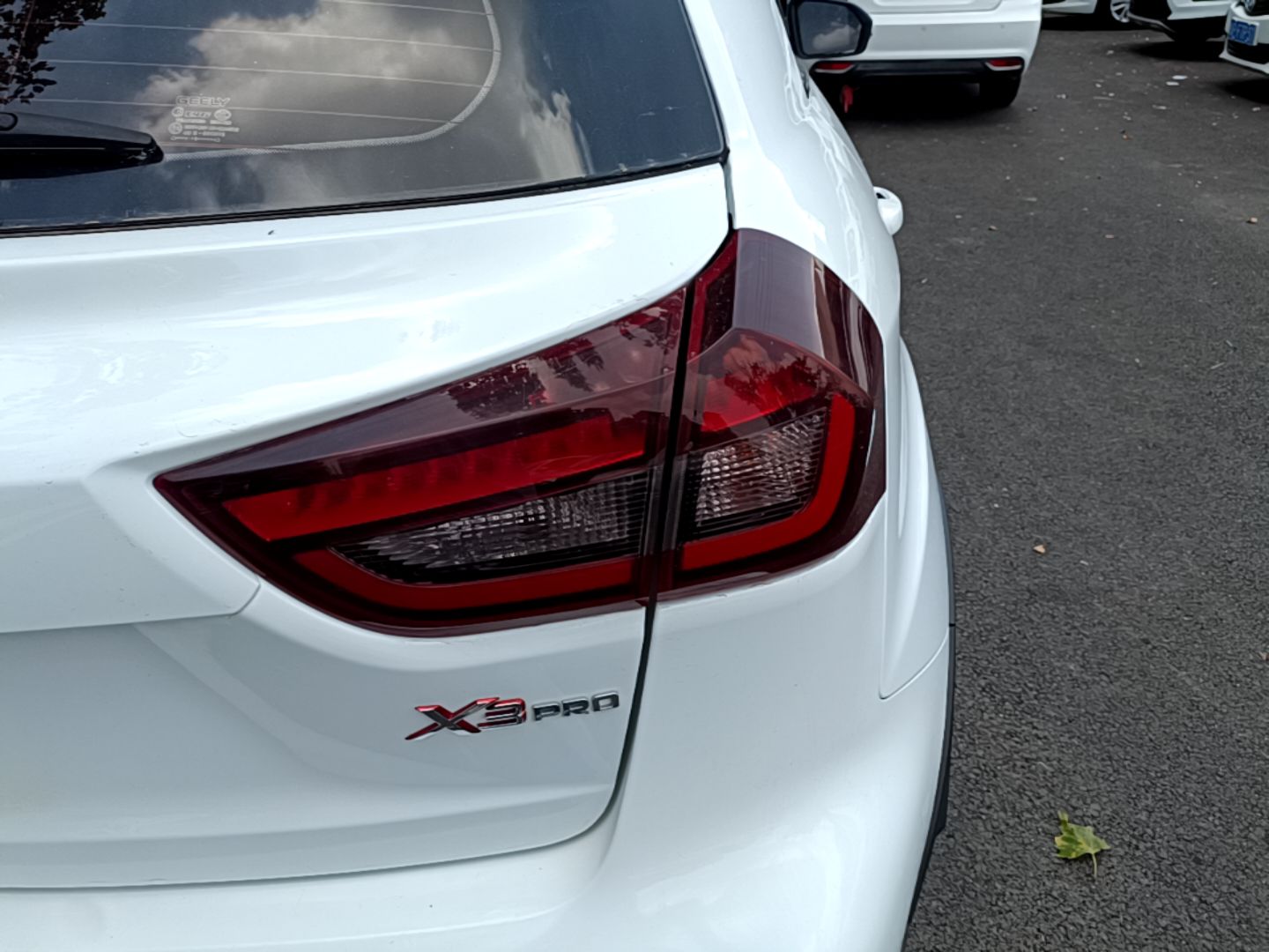 Geely Auto Vision X3 2021 PRO 1.5L CVT Deluxe Model — снимка 9
