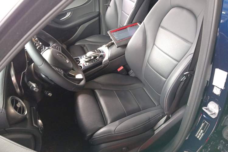 Used Mercedes-Benz GLC 2018 Facelift GLC 200 4MATIC
