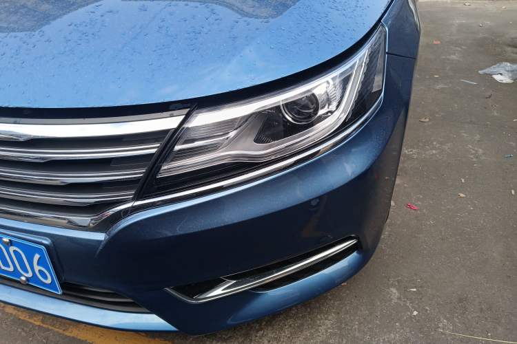Used Roewe i6 2018 20T Manual Luxury Edition
