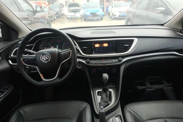 Used Buick GT 2021 Revised Version Flagship 1.5L Automatic Elite Edition Center Console